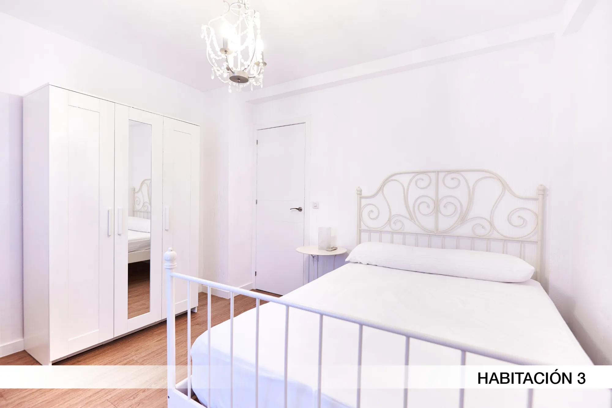 Private room in Seville photo 2