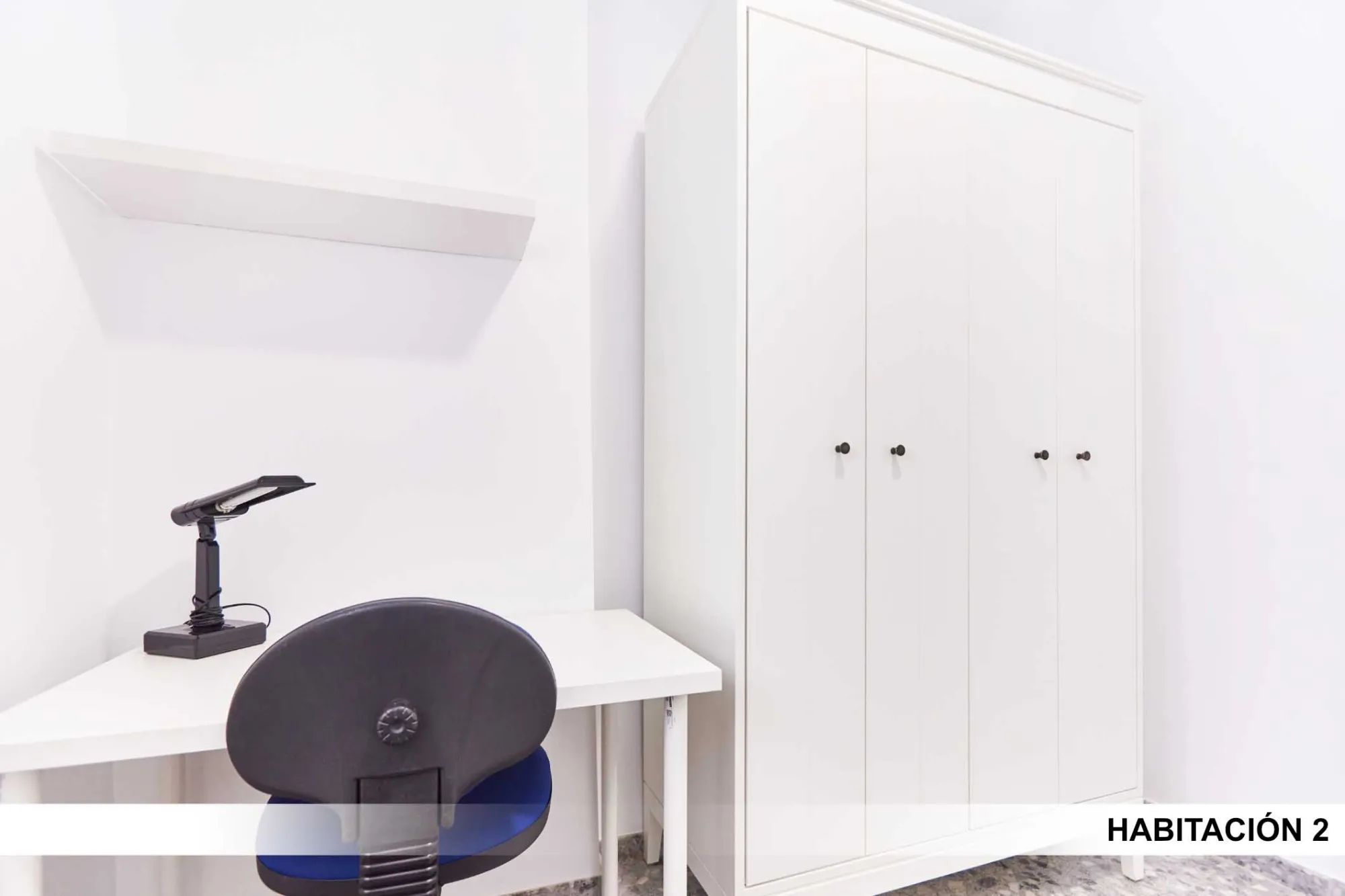 Private room in Seville photo 3