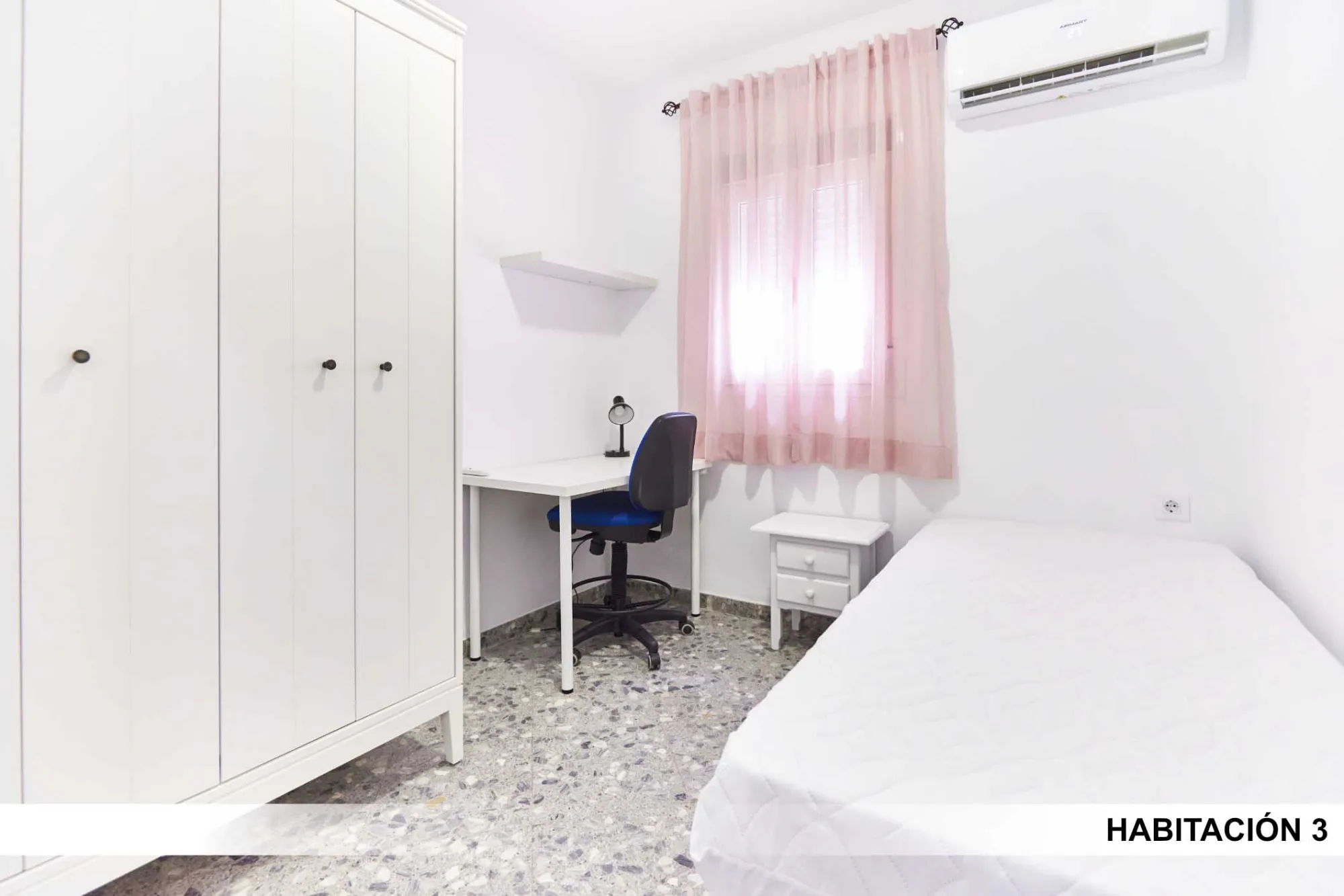 Private room in Seville