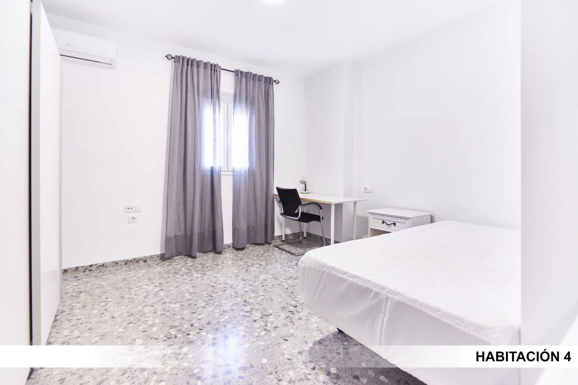 Private room in Seville