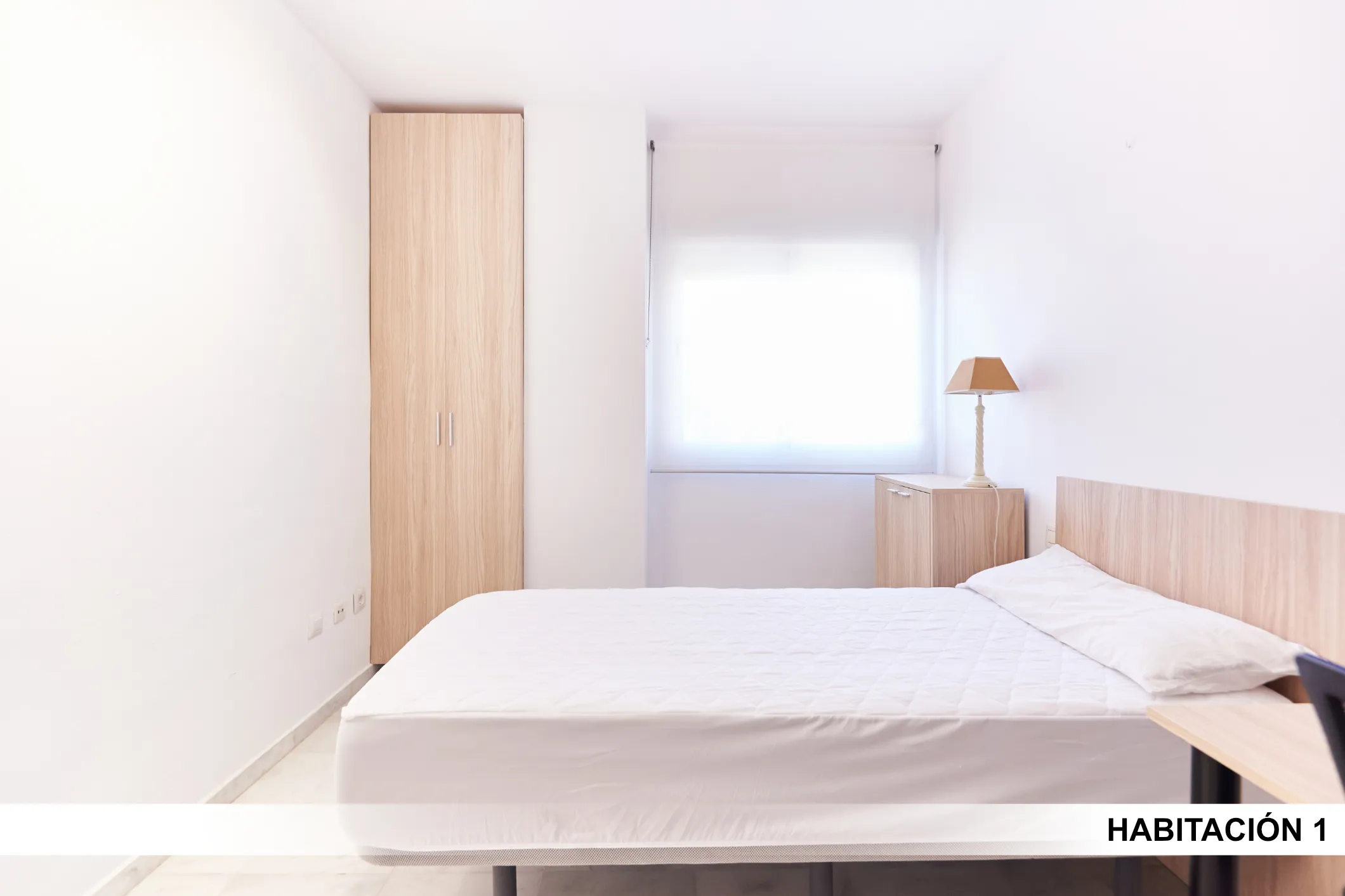 Private room in Seville photo 5