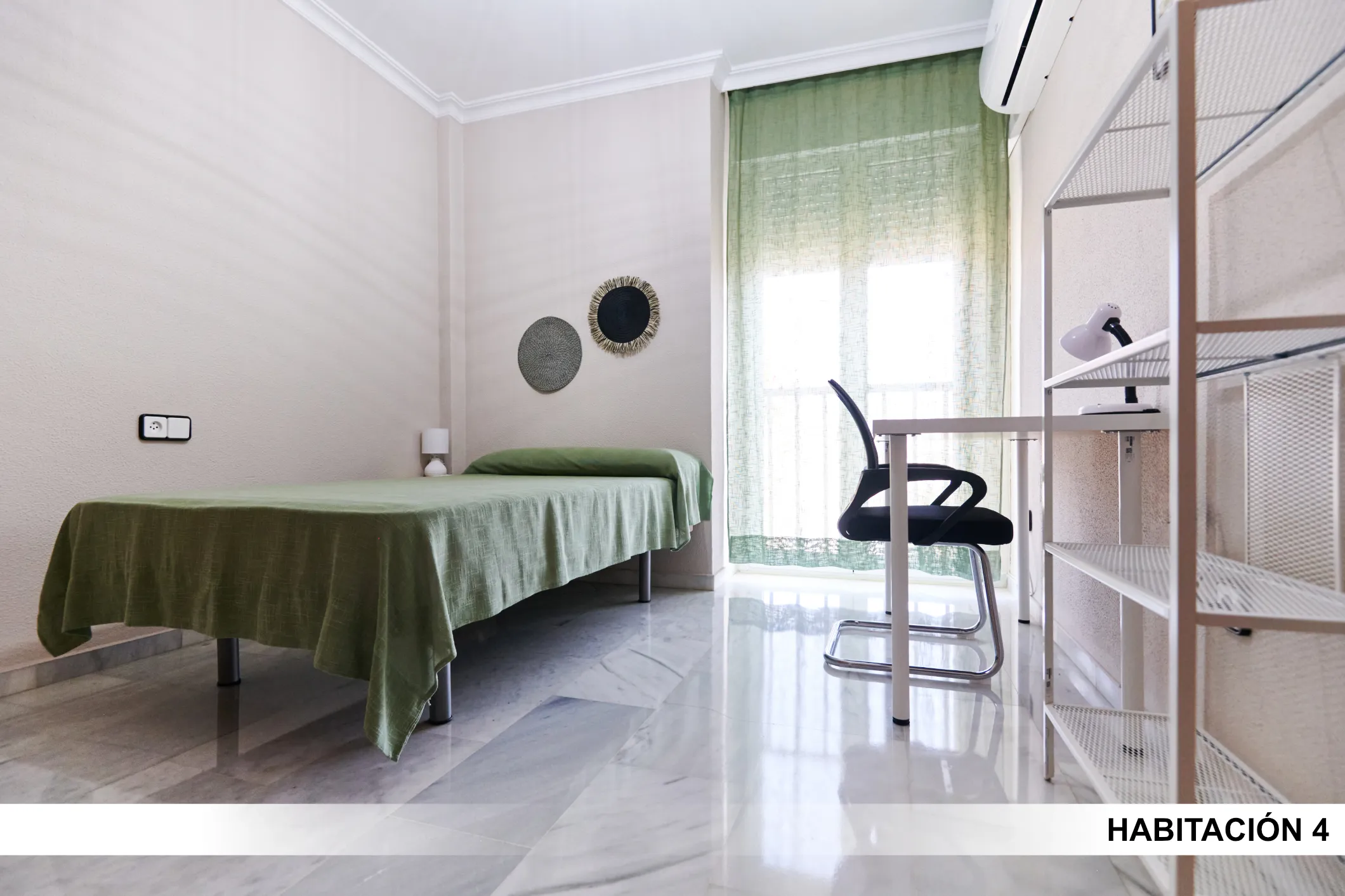 Private room in Seville