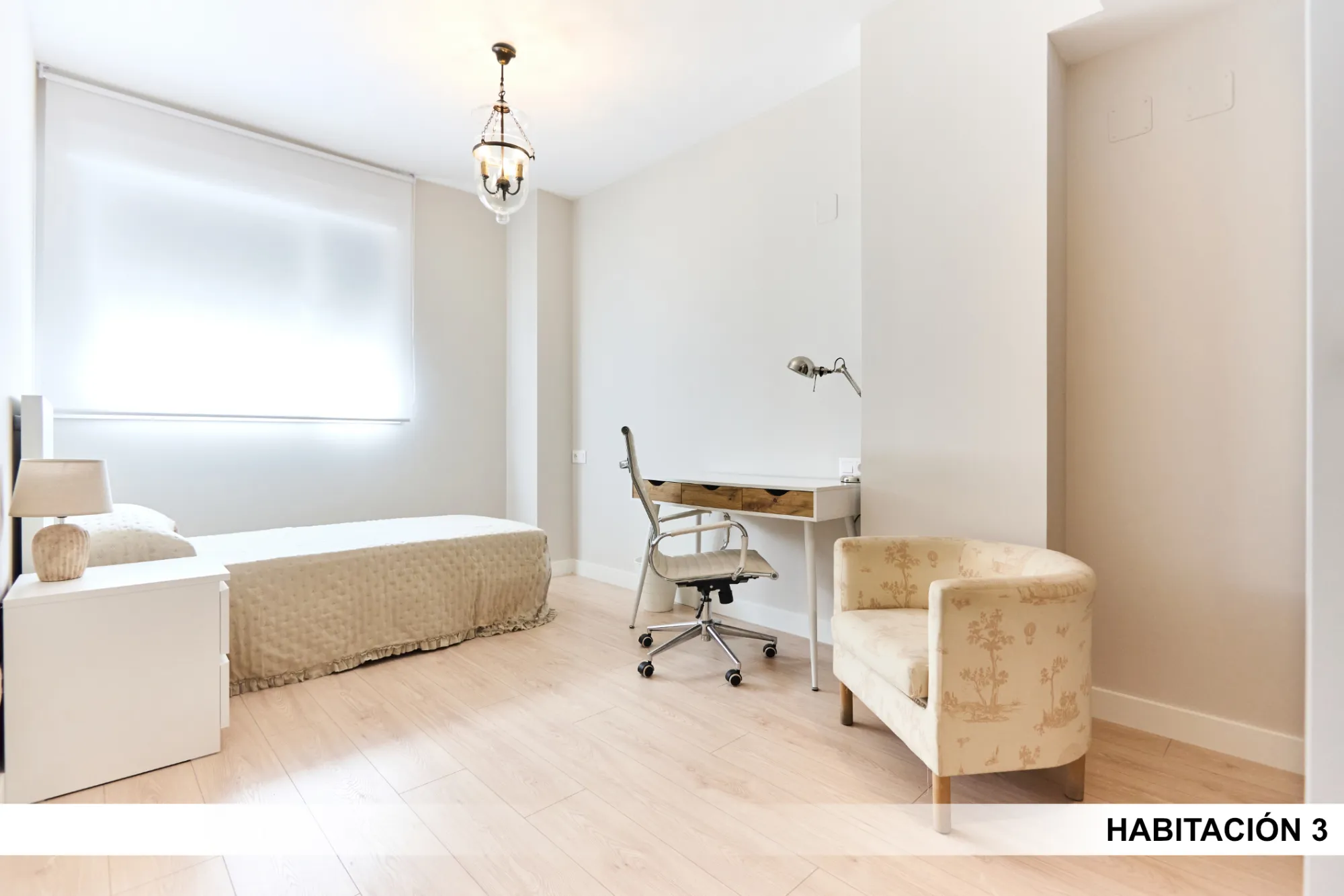 Private room in Dos hermanas