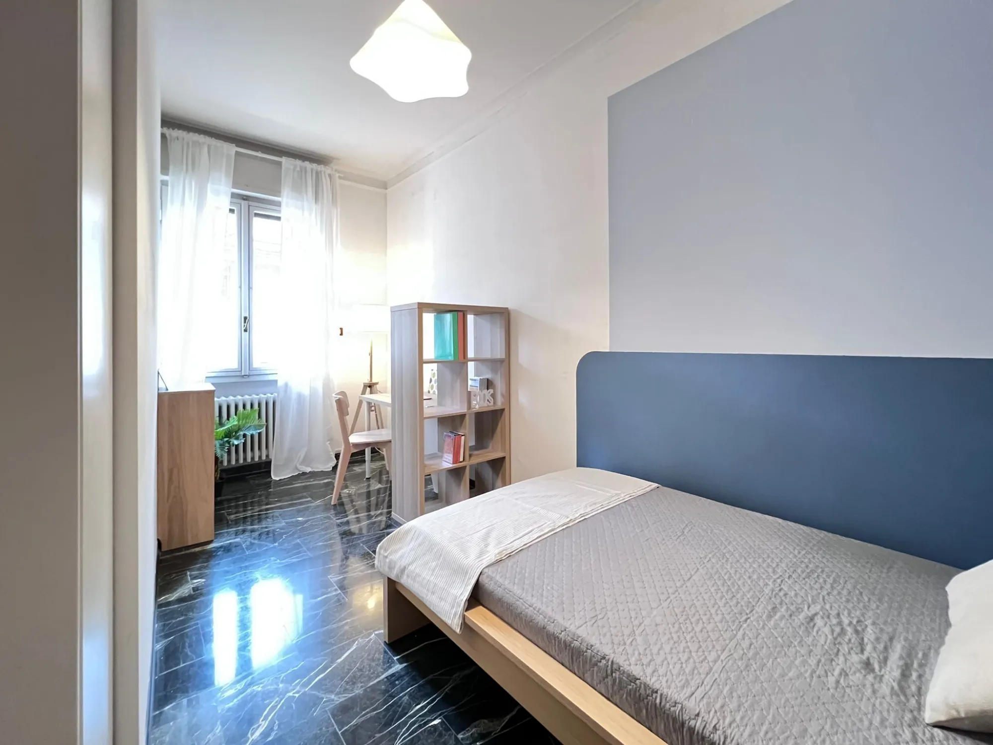 Stanza privata a Bologna