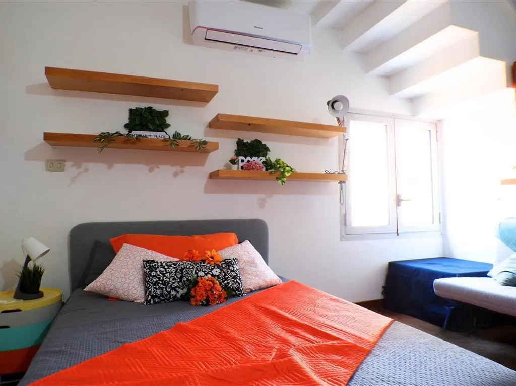 Room 159 3