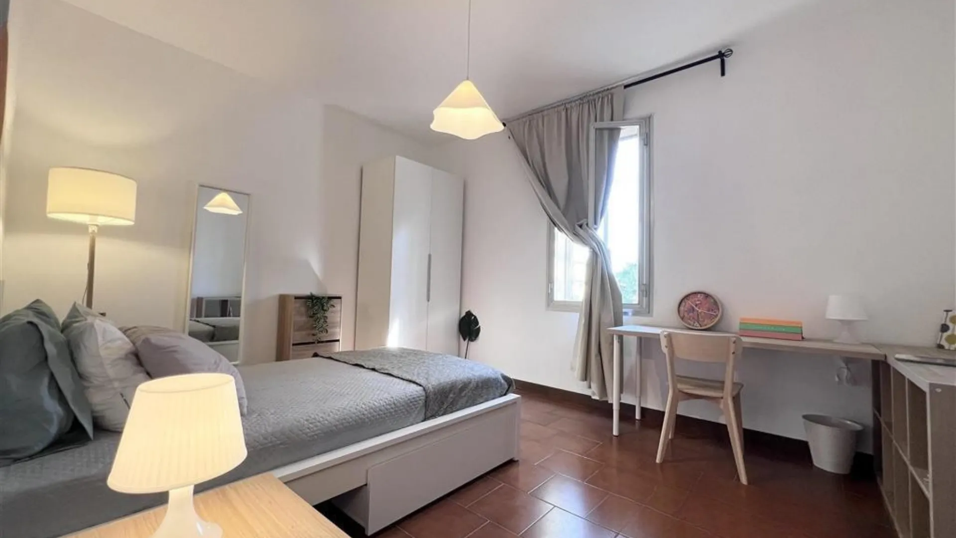 Stanza privata a Bologna