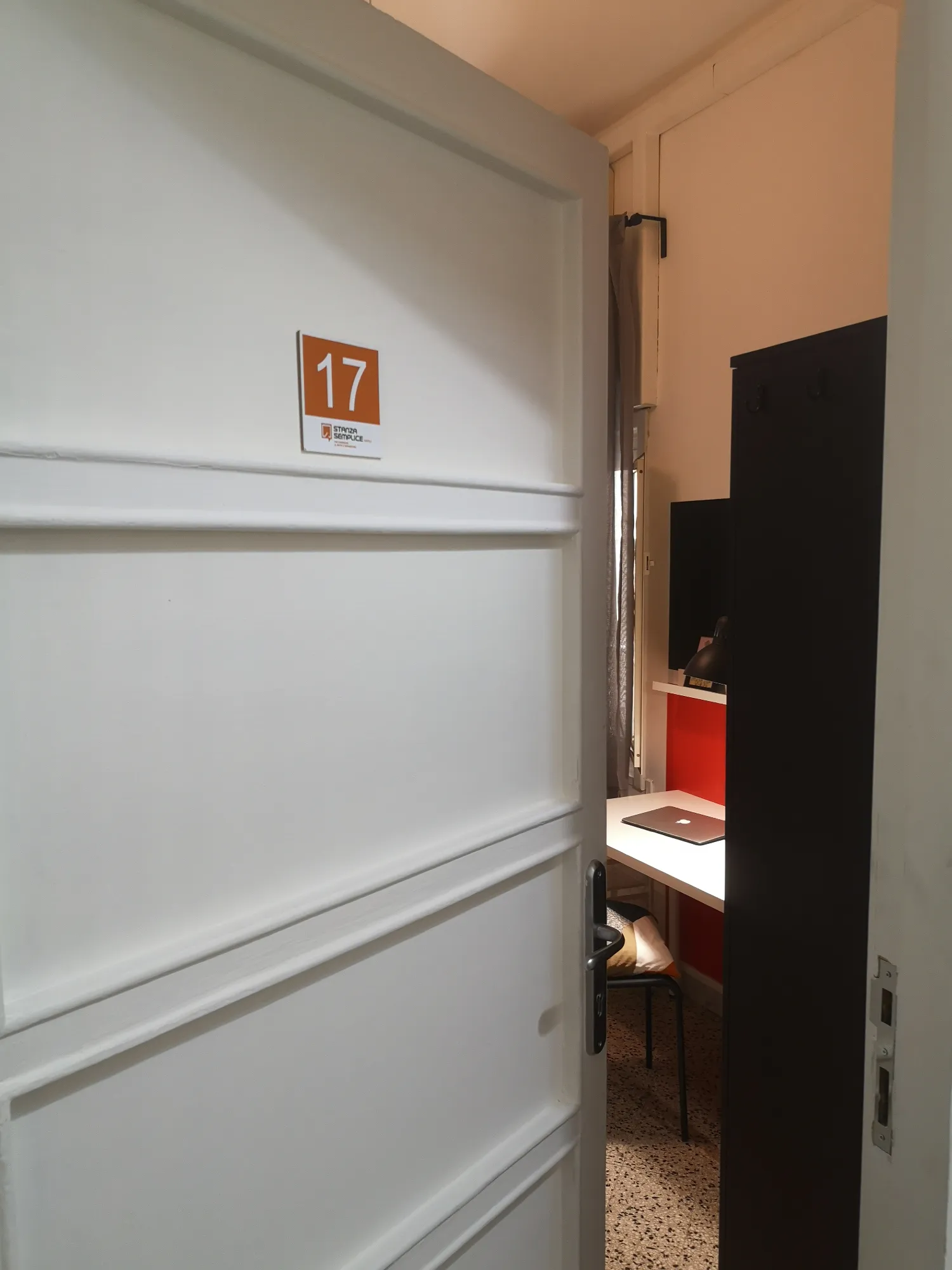 Room 17