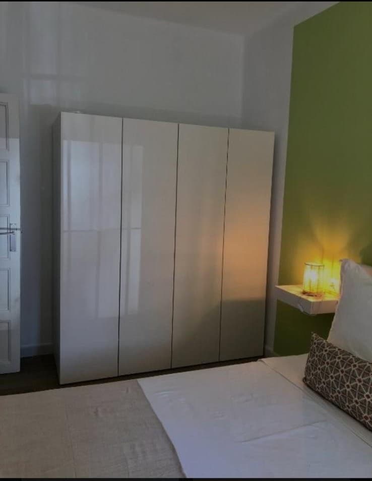 Shared Room in Pisa photo 2