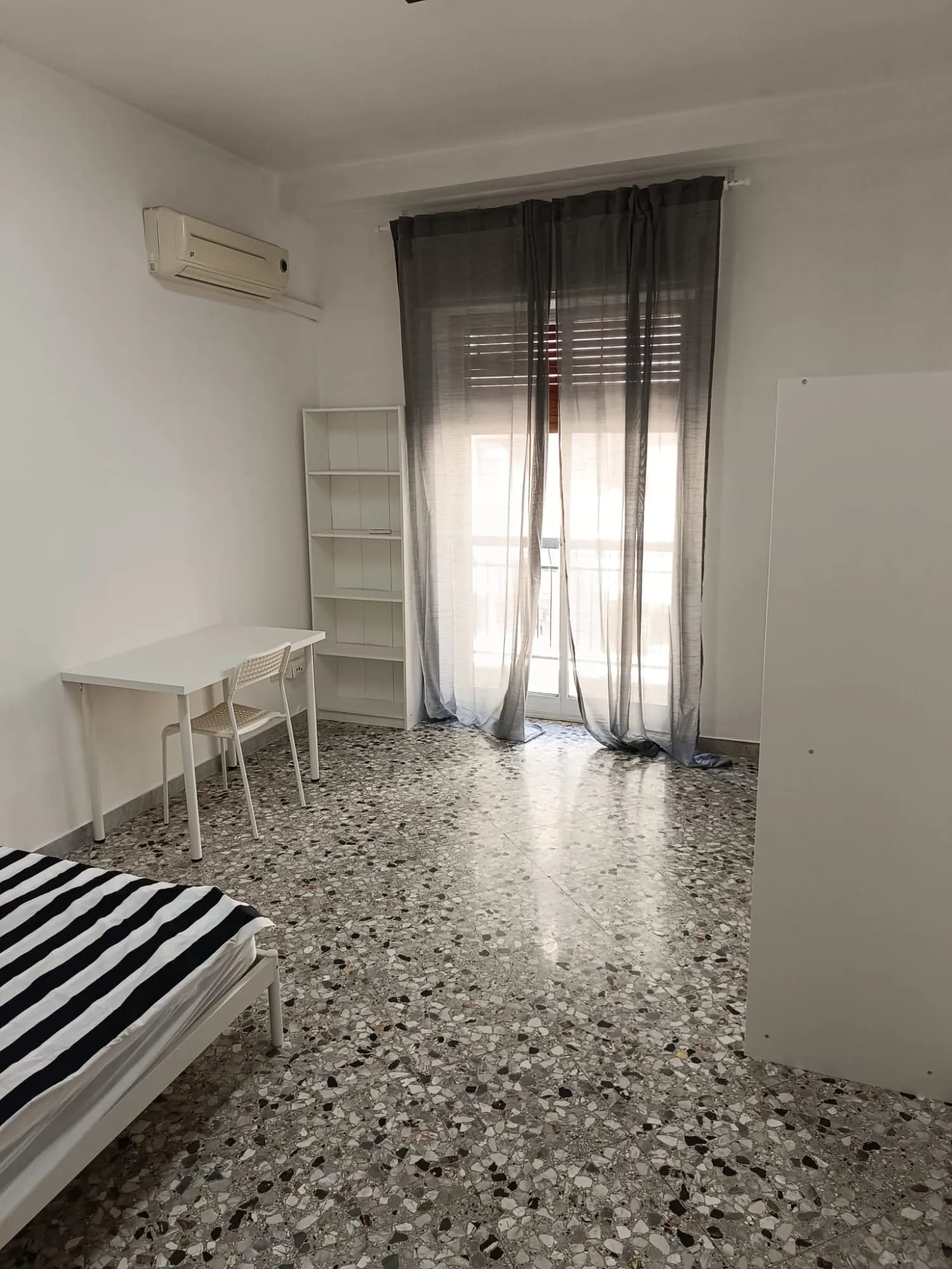 Stanza privata a Bari photo 2