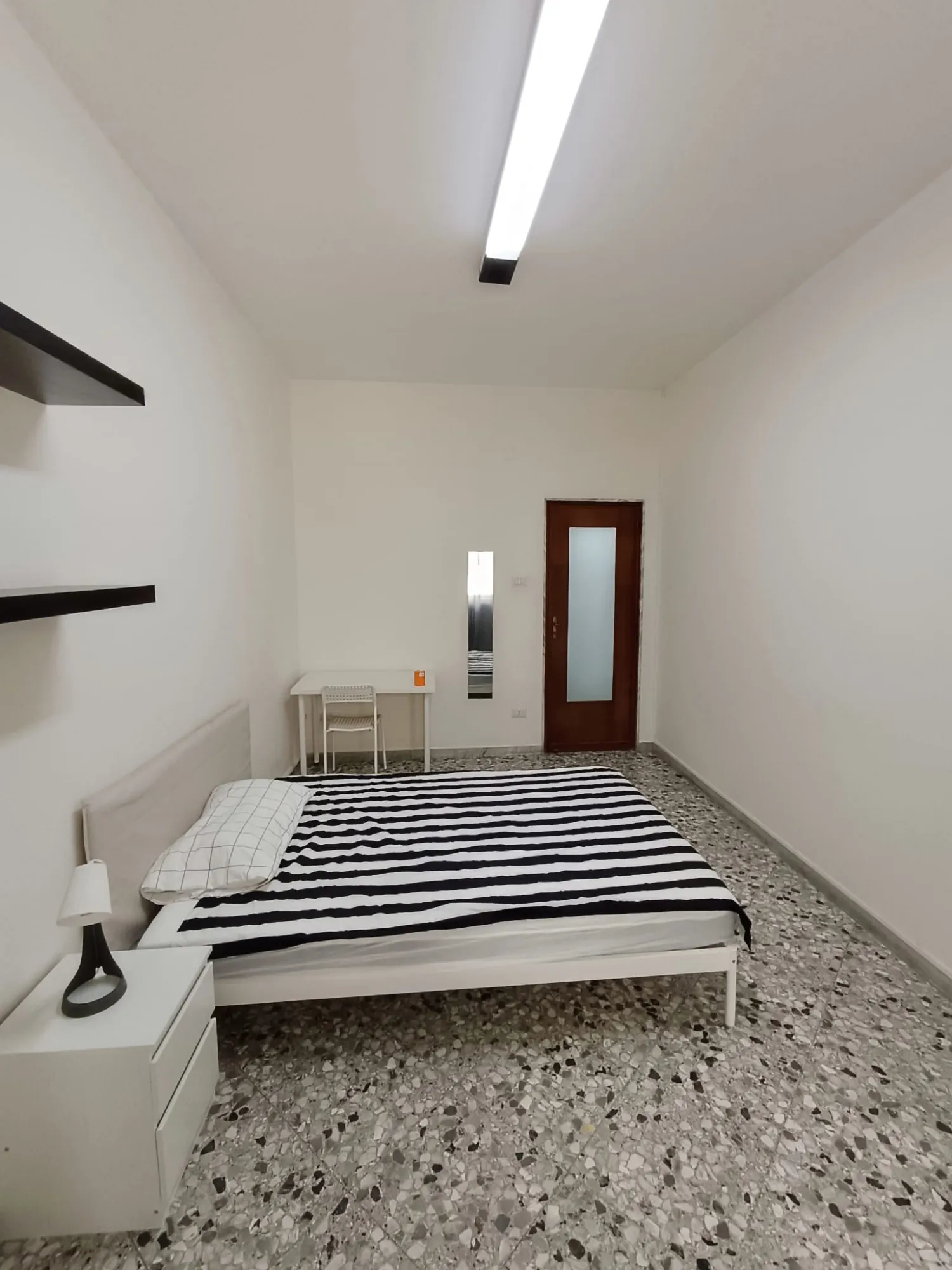 Stanza privata a Bari