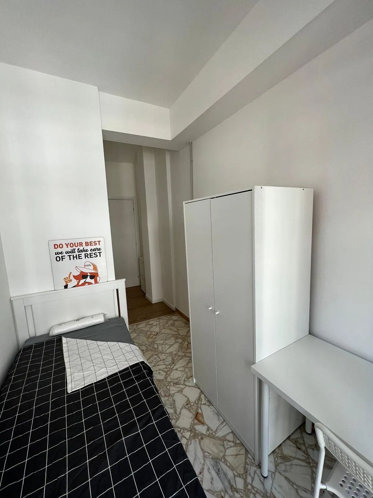 Stanza privata a Bari