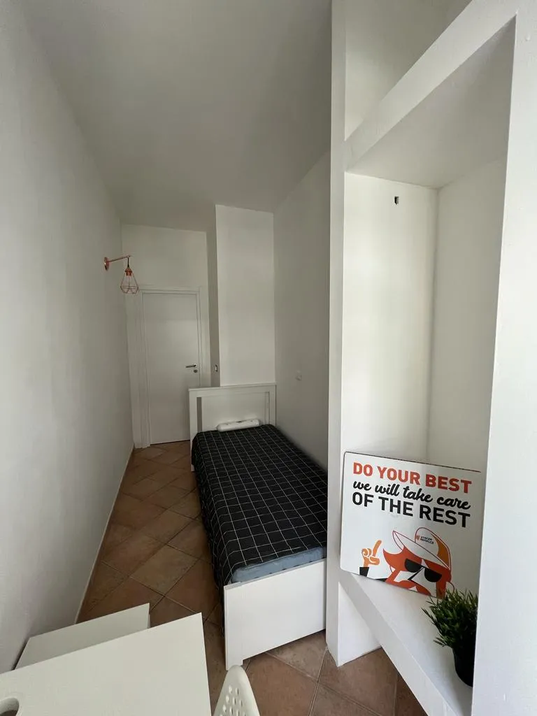 Stanza privata a Bari