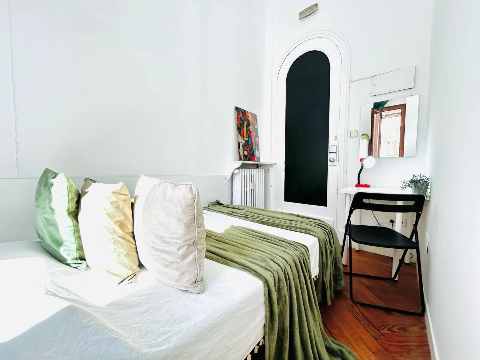 Private room in Madrid photo 5