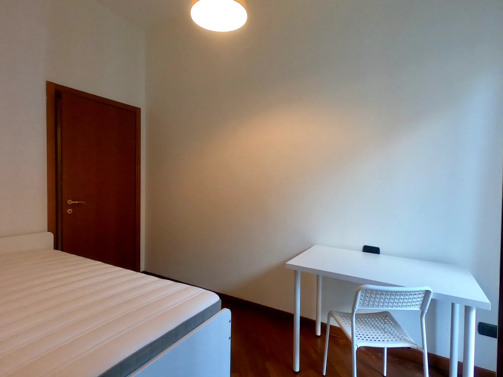 Private room in Milan photo 2