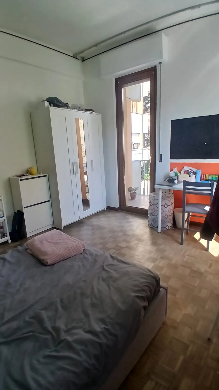 Stanza privata a Genoa